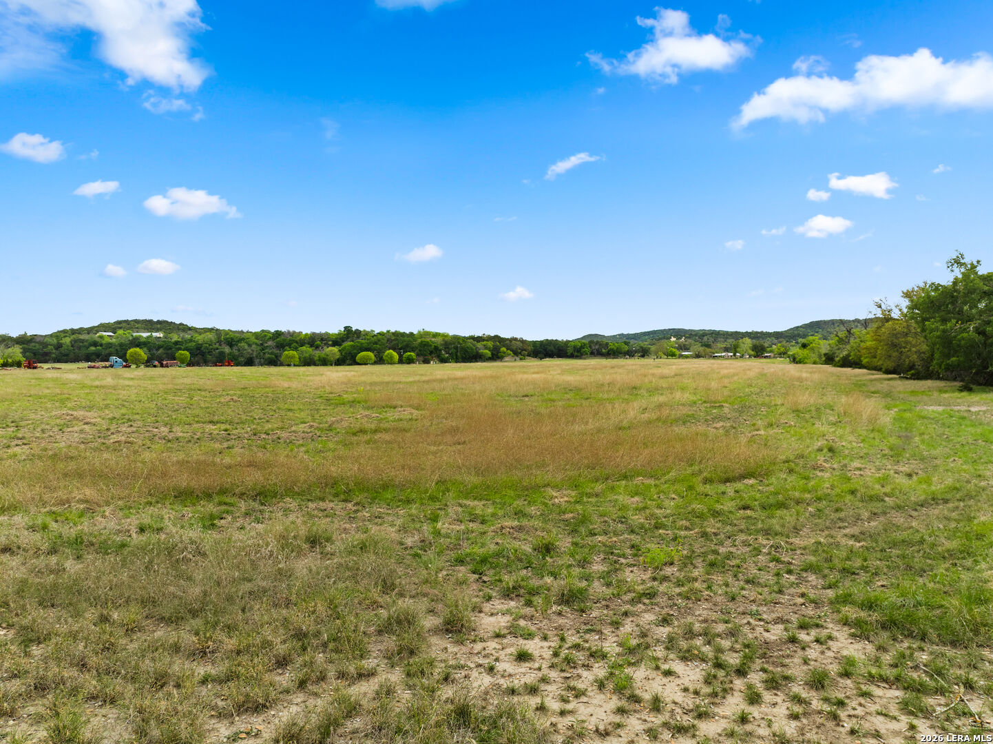 0 Hermann Sons Road Comfort, TX 78013 - Photo 13 of 31 a view of an ocean and a city