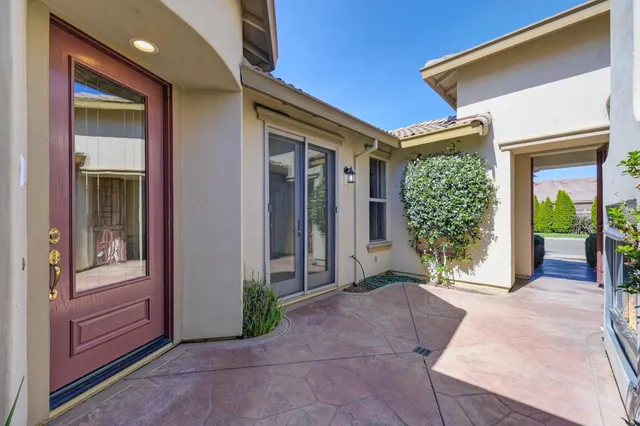 $615,000 | 620 Castle Oaks Drive, Ione, CA 95640