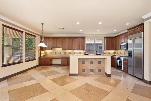 $615,000 | 620 Castle Oaks Drive, Ione, CA 95640