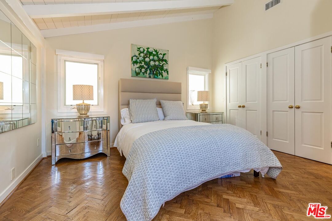 23826 Malibu Road Malibu, CA 90265 - Photo 14 of 37