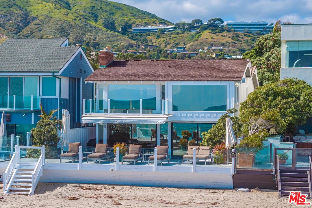 23826 Malibu Road Malibu, CA 90265 - Photo 2 of 37