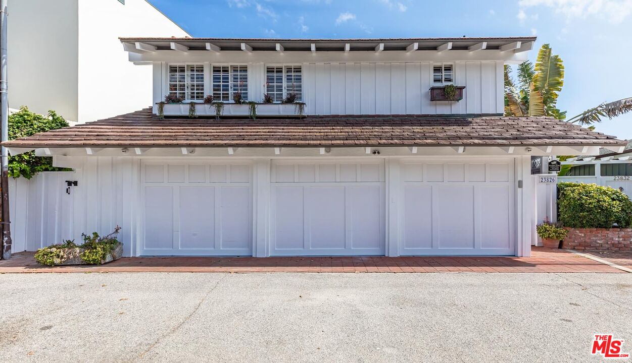 23826 Malibu Road Malibu, CA 90265 - Photo 3 of 37