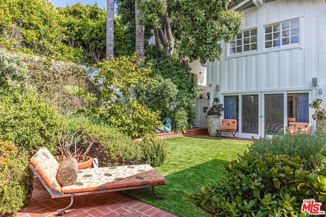 23826 Malibu Road Malibu, CA 90265 - Photo 5 of 37