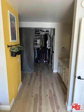 $3,850 | 5301 Balboa Boulevard, Unit F8, Encino, CA 91316