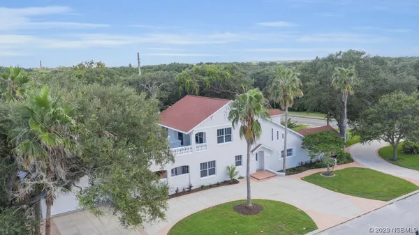 a view of a large building with a city view