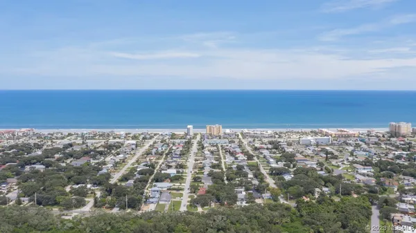 $1,385,000 | 3501 Saxon Drive, New Smyrna Beach, FL 32169
