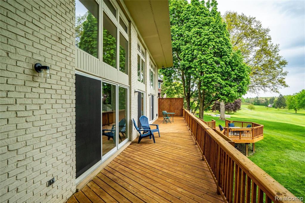 2870 West Hickory Grove Road Bloomfield Hills, MI 48302 - Photo 27 of 31