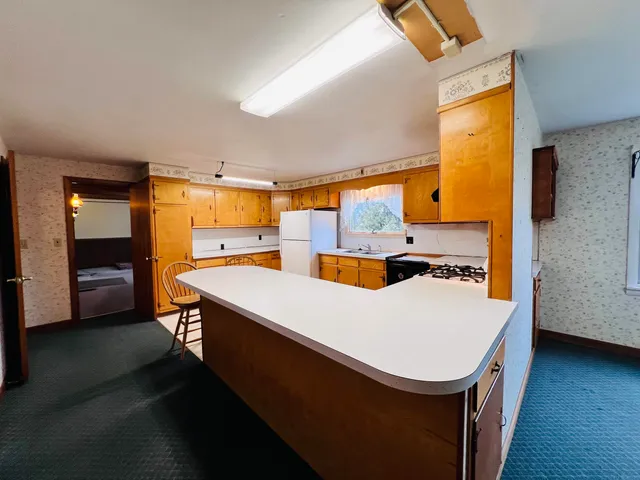 $349,000 | 69 York Street, Lyndon, VT 05851