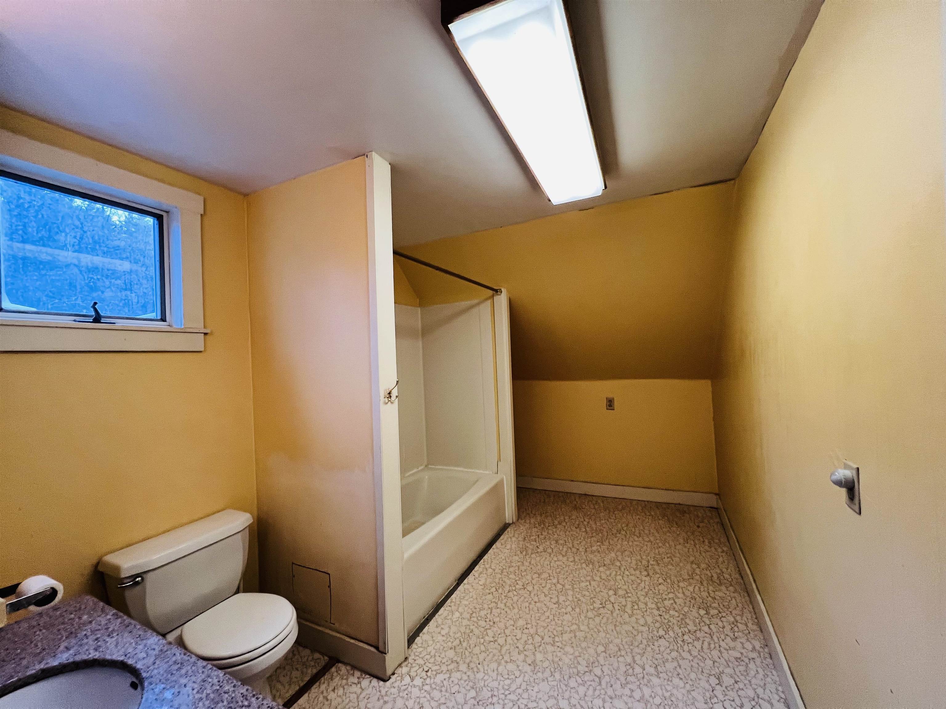 69 York Street Lyndon, VT 05851 - Photo 37 of 59