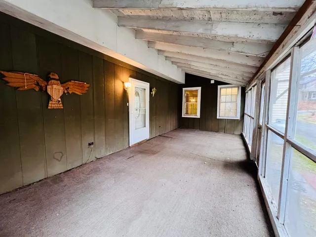 $329,900 | 69 York Street, Lyndon, VT 05851