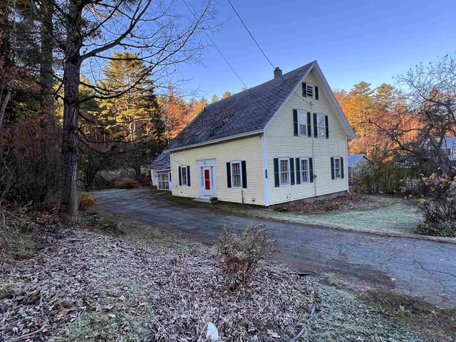 $349,000 | 69 York Street, Lyndon, VT 05851