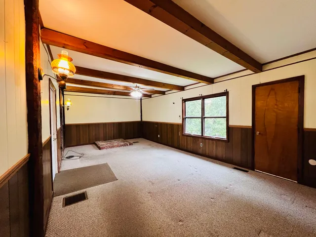 $329,900 | 69 York Street, Lyndon, VT 05851