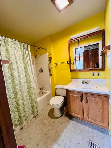 $349,000 | 69 York Street, Lyndon, VT 05851