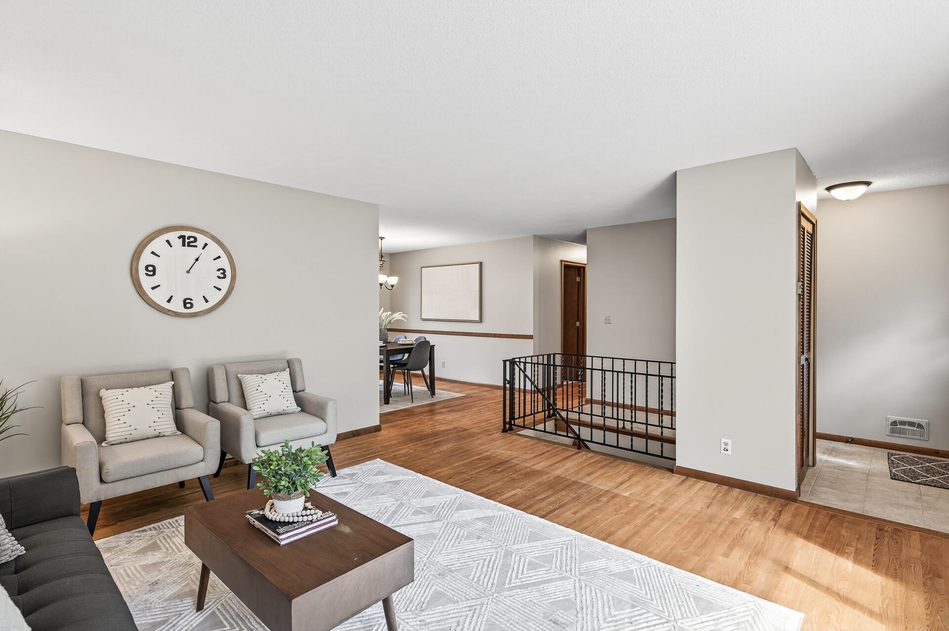 10019 Morris Road Bloomington, MN 55437 - Photo 4 of 28 Gallery Image 4