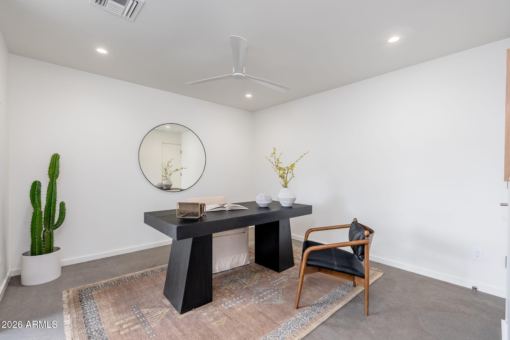 5301 North 23rd Street Phoenix, AZ 85016 - Photo 27 of 33 Casita Office