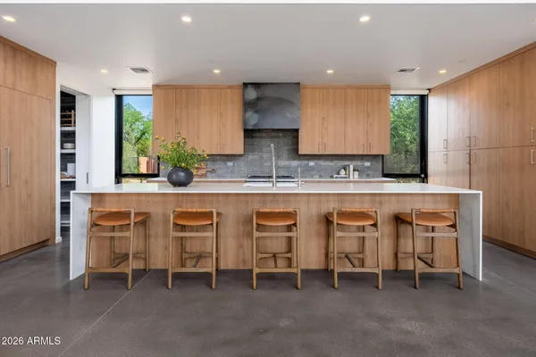 $6,775,000 | 5301 North 23rd Street, Phoenix, AZ 85016
