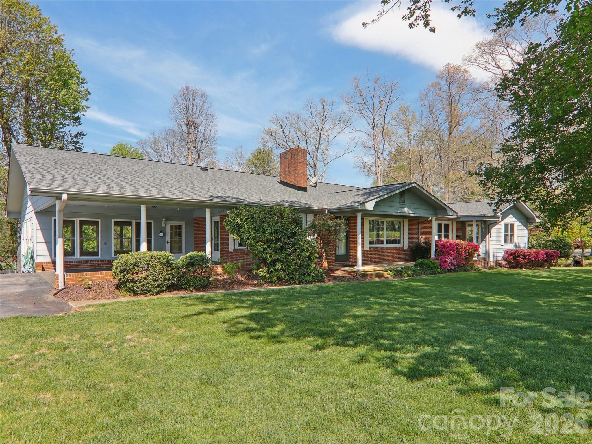 927 Ladson Road Mills River, NC 28759 - Photo 2 of 47