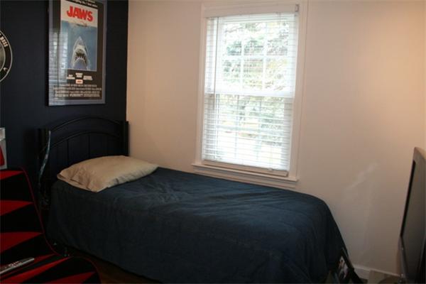 17 Trickett Road Lynnfield, MA 01940 - Photo 9 of 11 Gallery Image 9