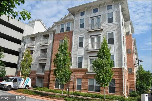 $322,500 | 2765 Centerboro Drive, Unit 247, Vienna, VA 22181
