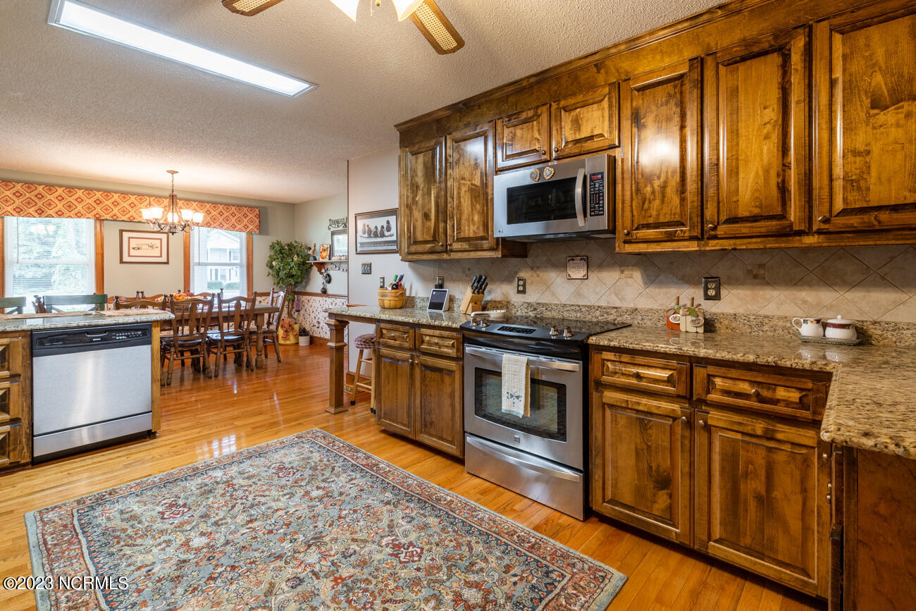 196 Huffmantown Road Richlands, NC 28574 - Photo 14 of 57 huffman-23