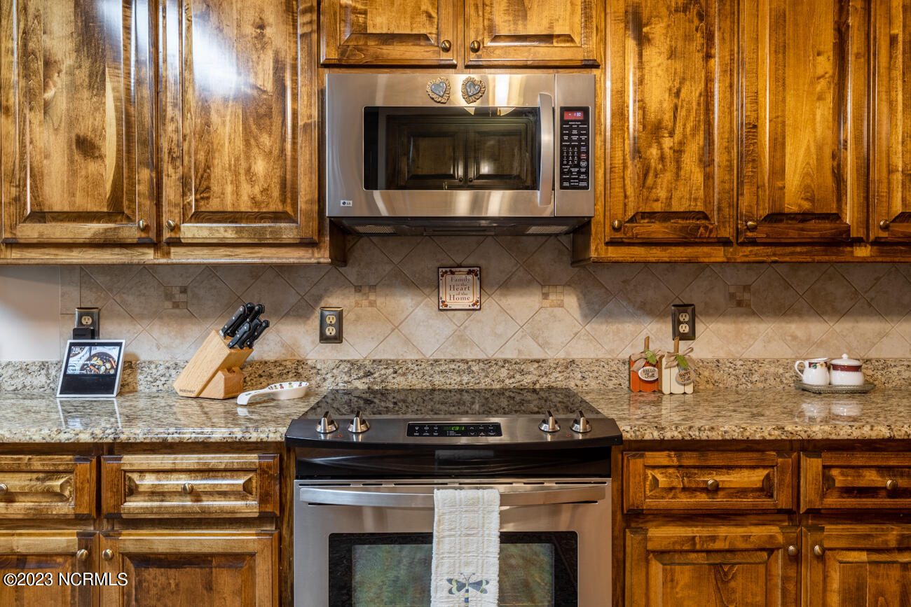 196 Huffmantown Road Richlands, NC 28574 - Photo 19 of 57 huffman-28