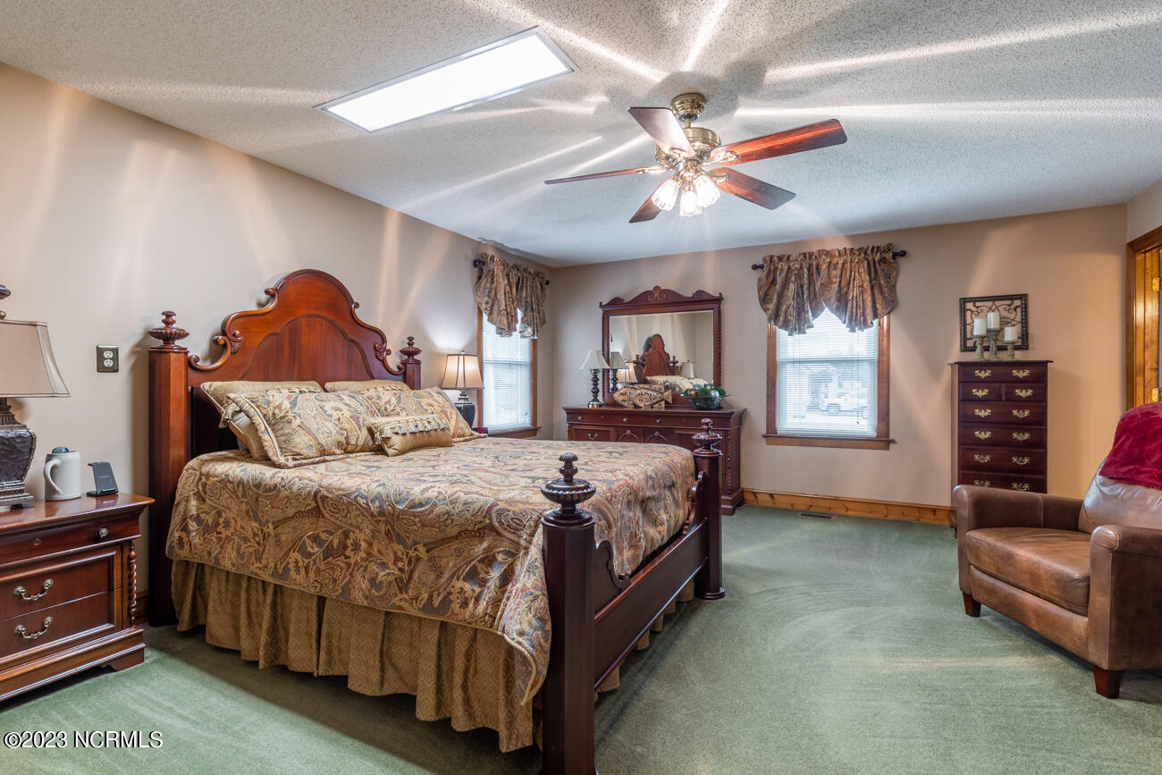 196 Huffmantown Road Richlands, NC 28574 - Photo 24 of 57 huffman-14