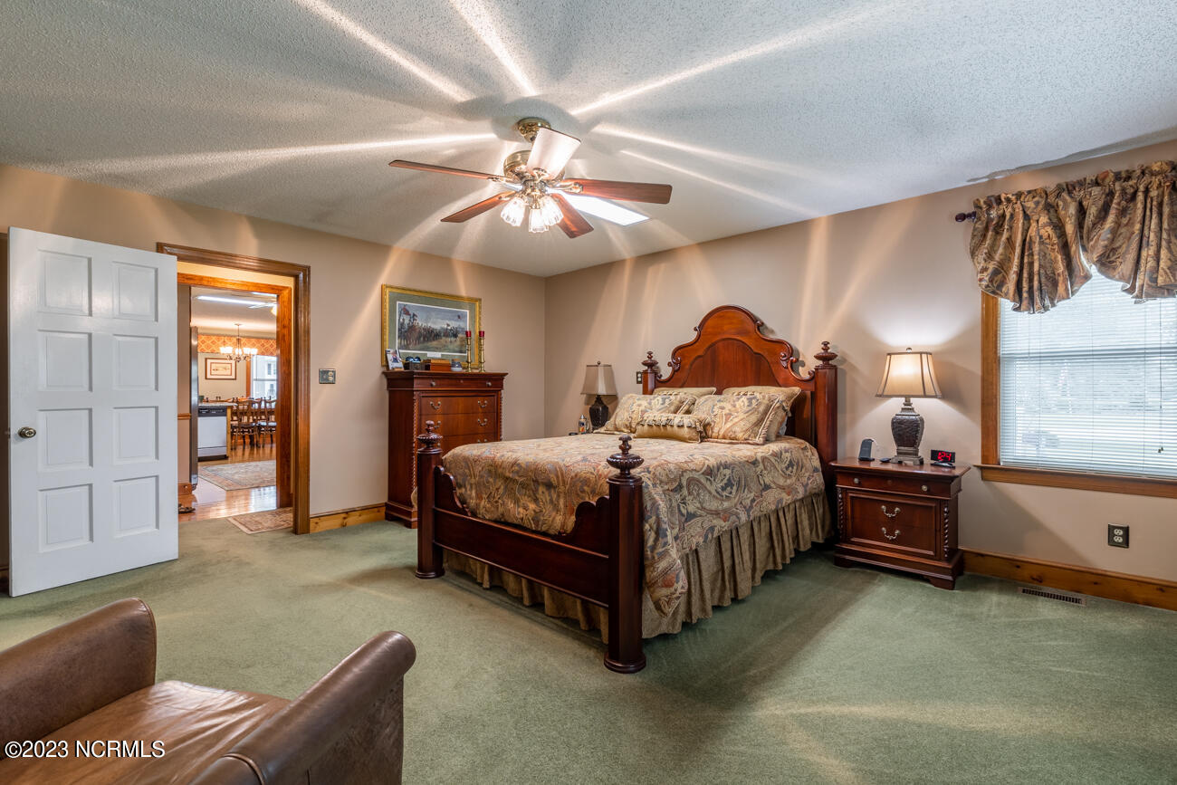 196 Huffmantown Road Richlands, NC 28574 - Photo 25 of 57 huffman-15