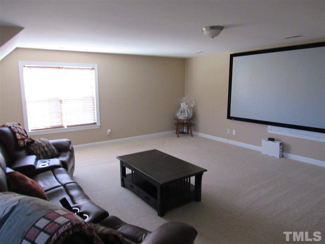 279 Steve Ridge Willow Spring, NC 27592 - Photo 17 of 25 a living room with furniture
