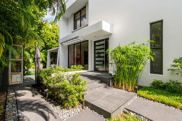 $13,495,000 | 423 Chilean Avenue, Palm Beach, FL 33480