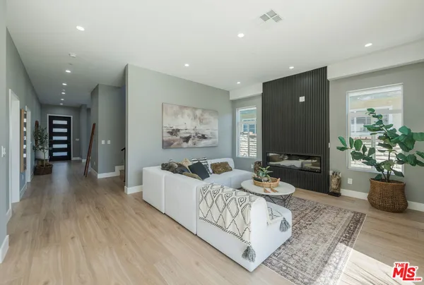 $1,999,000 | 2126 West 238th Street, Torrance, CA 90501