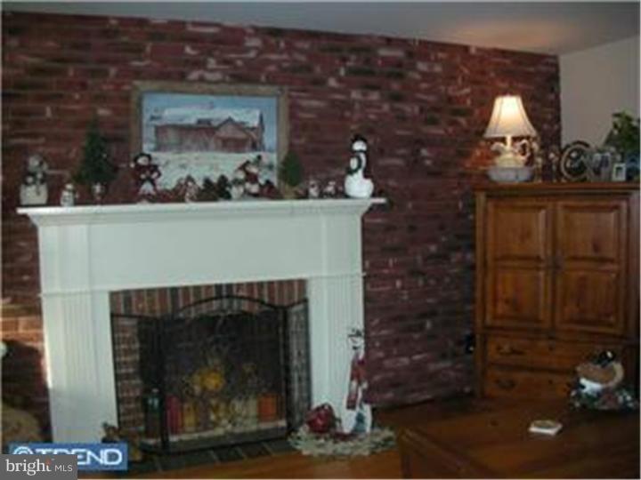 67 Harker Road Crosswicks, NJ 08515 - Photo 5 of 10