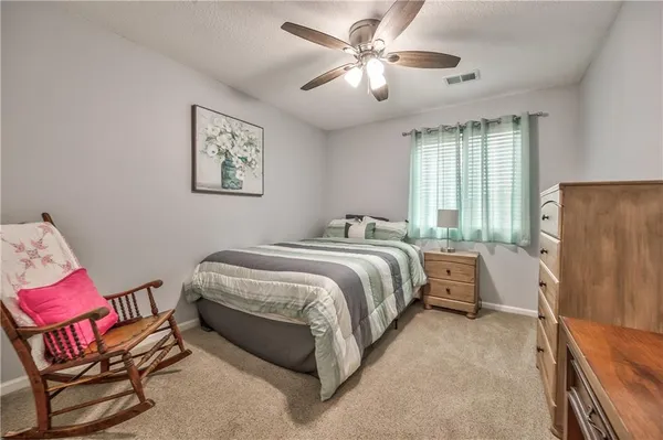 $225,000 | 5860 Park Street, Unit 7, Shawnee, KS 66216