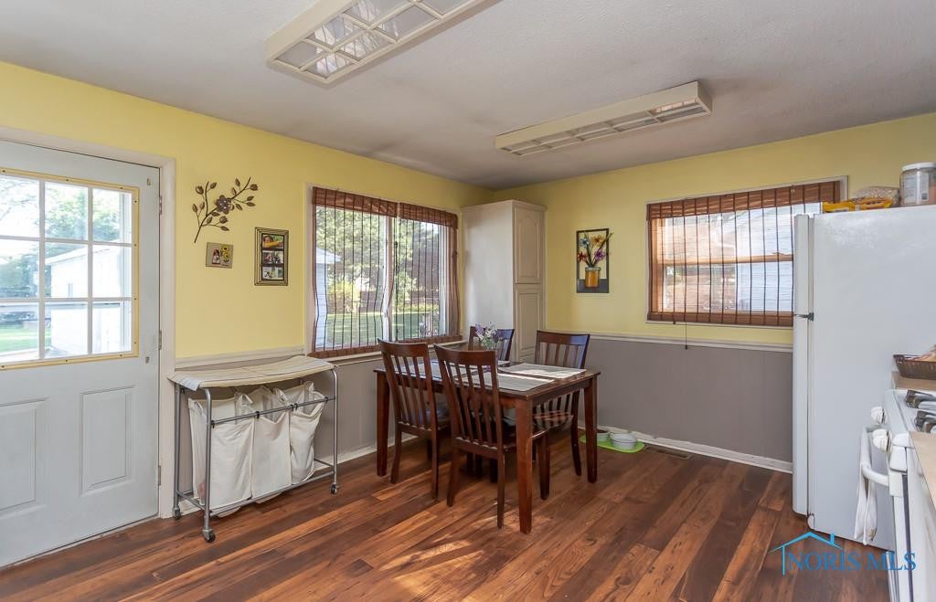 4426 Thackeray Road Maumee, OH 43537 - Photo 8 of 25 Gallery Image 8