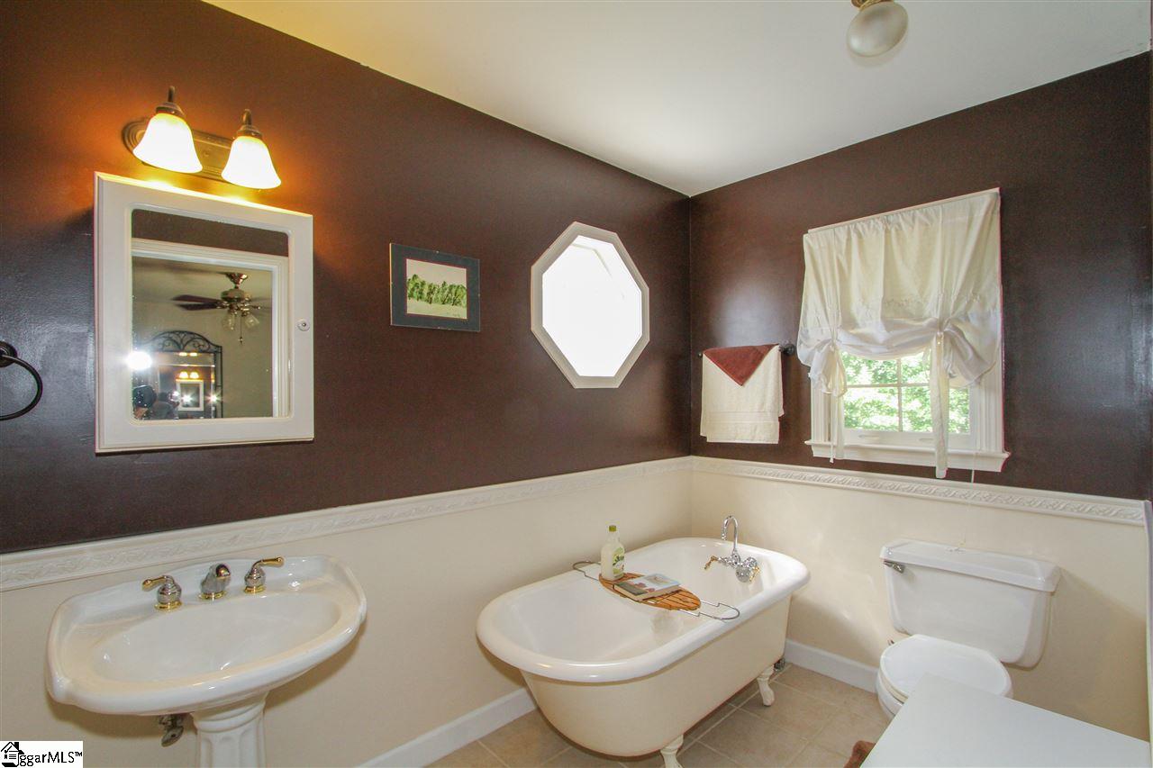 1030 Turner Hill Road Easley, SC 29642 - Photo 14 of 17 Gallery Image 14