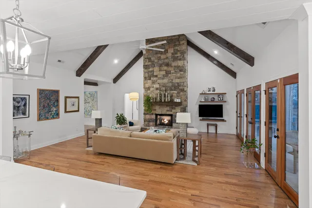 $1,175,000 | 10866 Lost Lake Circle, Ooltewah, TN 37363