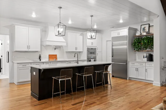 $1,175,000 | 10866 Lost Lake Circle, Ooltewah, TN 37363