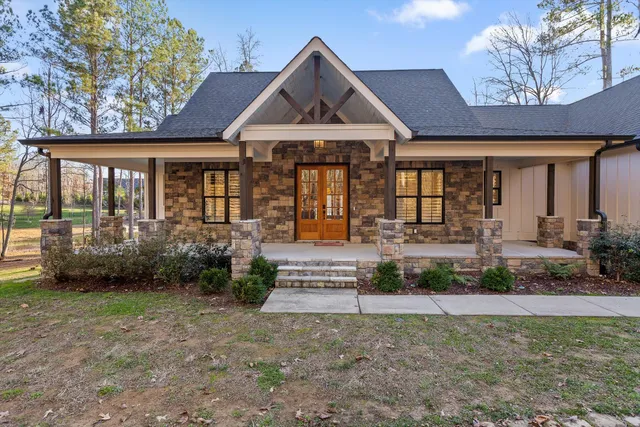 $1,175,000 | 10866 Lost Lake Circle, Ooltewah, TN 37363