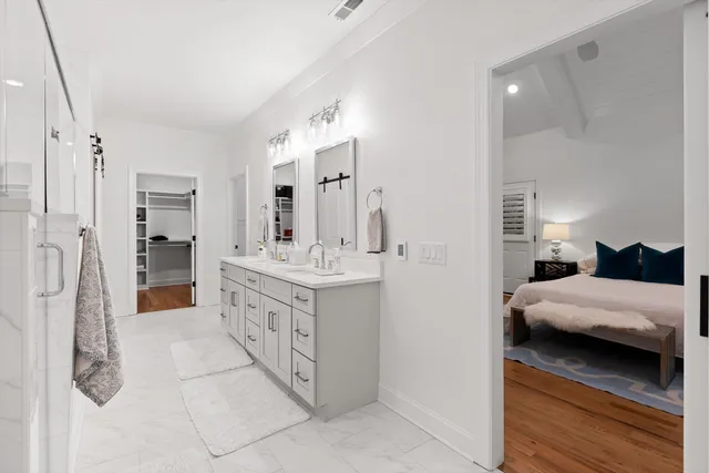 $1,175,000 | 10866 Lost Lake Circle, Ooltewah, TN 37363