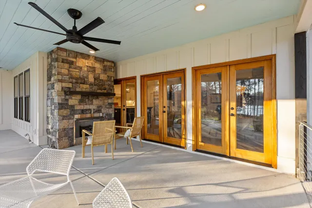 $1,175,000 | 10866 Lost Lake Circle, Ooltewah, TN 37363