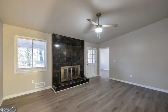 $1,695 | 1870 Sandgate Circle Southwest, South Fulton, GA 30349