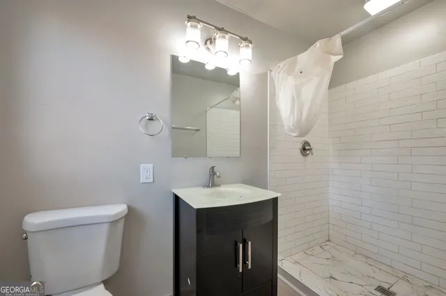 $1,695 | 1870 Sandgate Circle Southwest, South Fulton, GA 30349