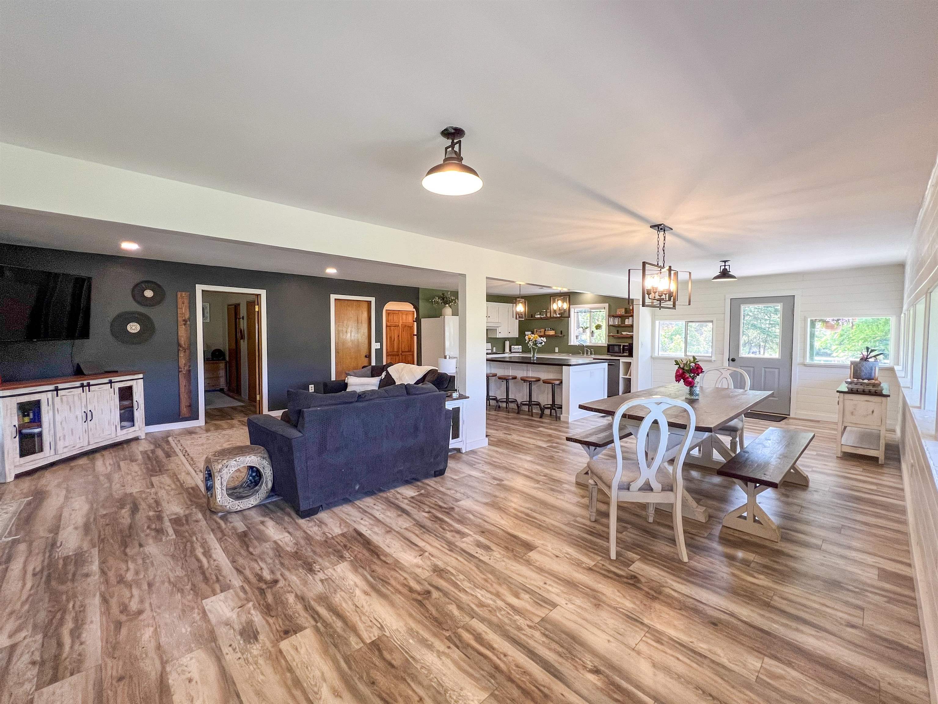 563 Graham Road Colville, WA 99114 - Photo 5 of 50