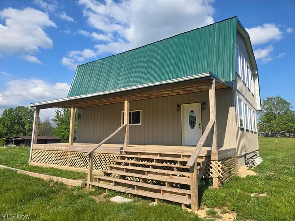 $399,000 | 2329 Swart Road, Albany, OH 45710