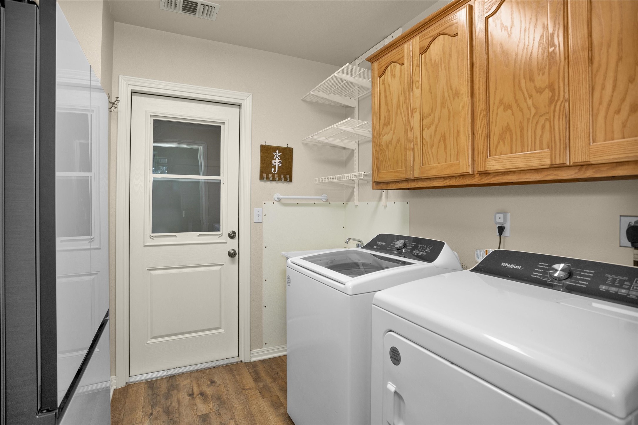 1906 Round Table New Braunfels, TX 78130 - Photo 19 of 46 a utility room with dryer and washer