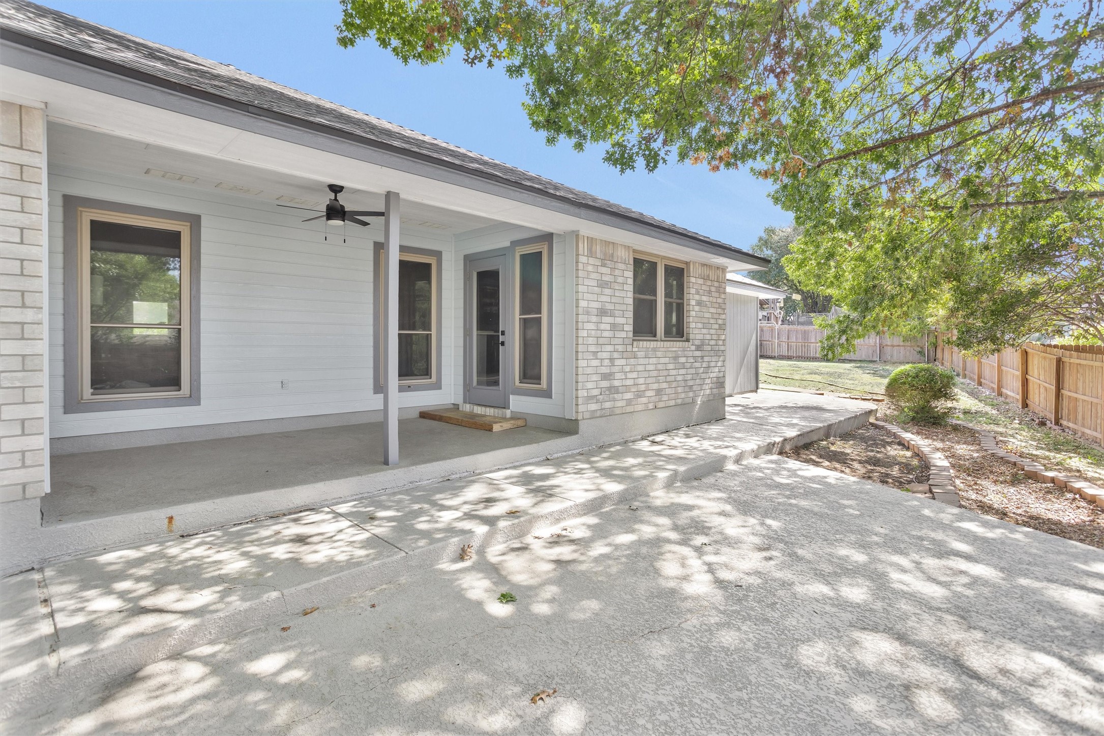 1906 Round Table New Braunfels, TX 78130 - Photo 30 of 46 a front view of a house with a yard