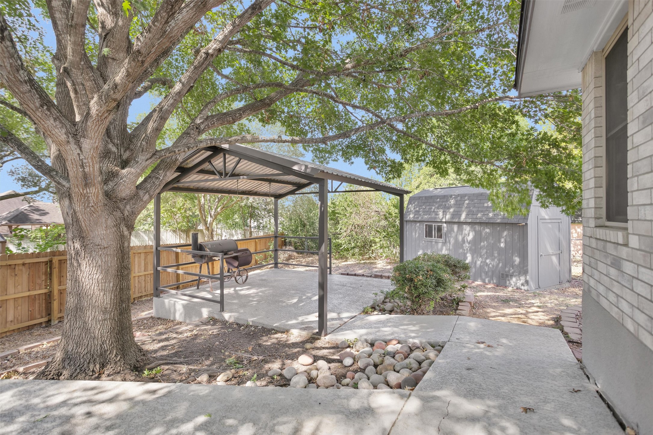 1906 Round Table New Braunfels, TX 78130 - Photo 33 of 46 a patio with a yard table and chairs