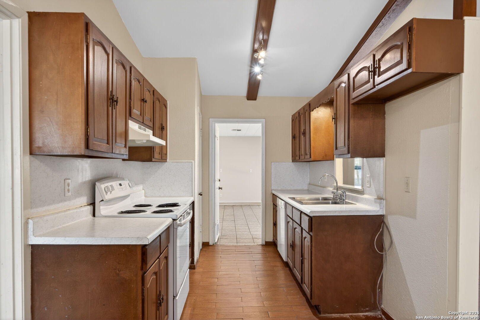 4022 Ramsgate Street San Antonio, TX 78230 - Photo 11 of 27