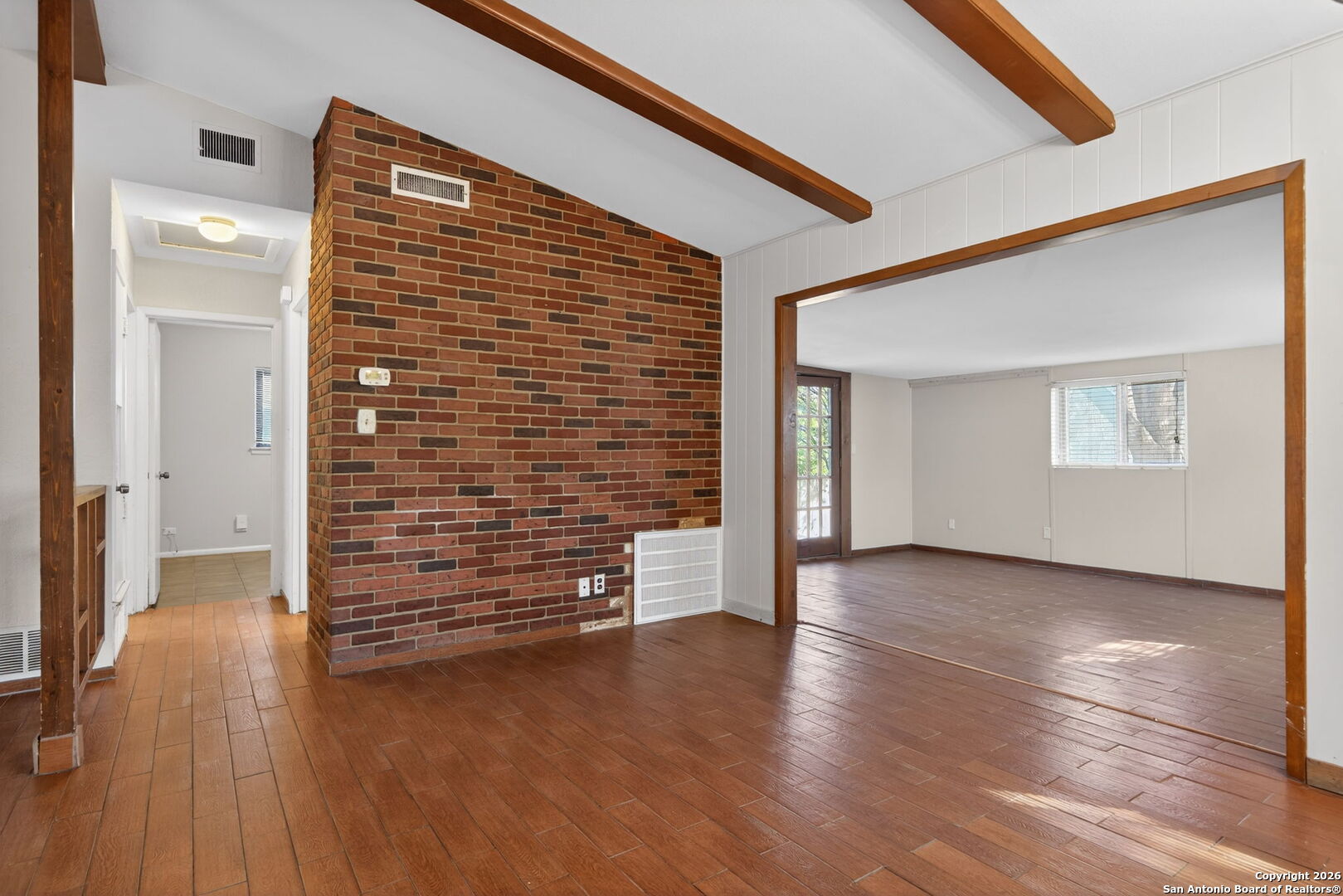 4022 Ramsgate Street San Antonio, TX 78230 - Photo 5 of 27