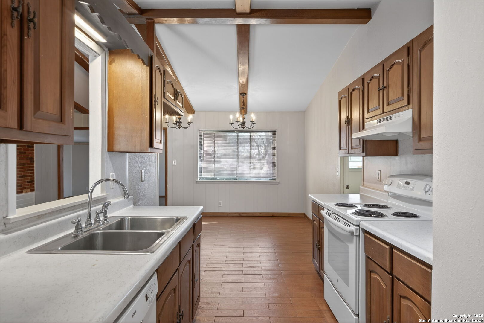 4022 Ramsgate Street San Antonio, TX 78230 - Photo 10 of 27