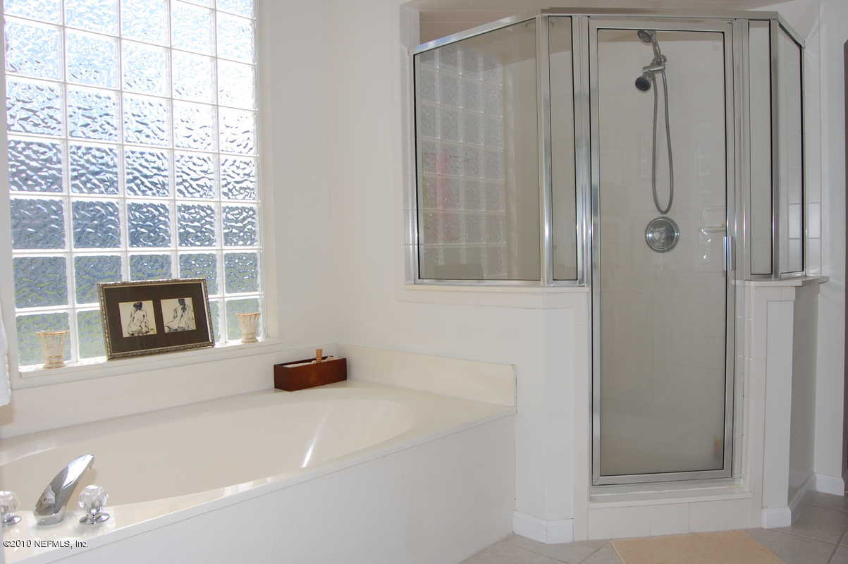 2117 Pond Spring Way Fleming Island, FL 32003 - Photo 13 of 30 Garden Tub and Walk In Shower